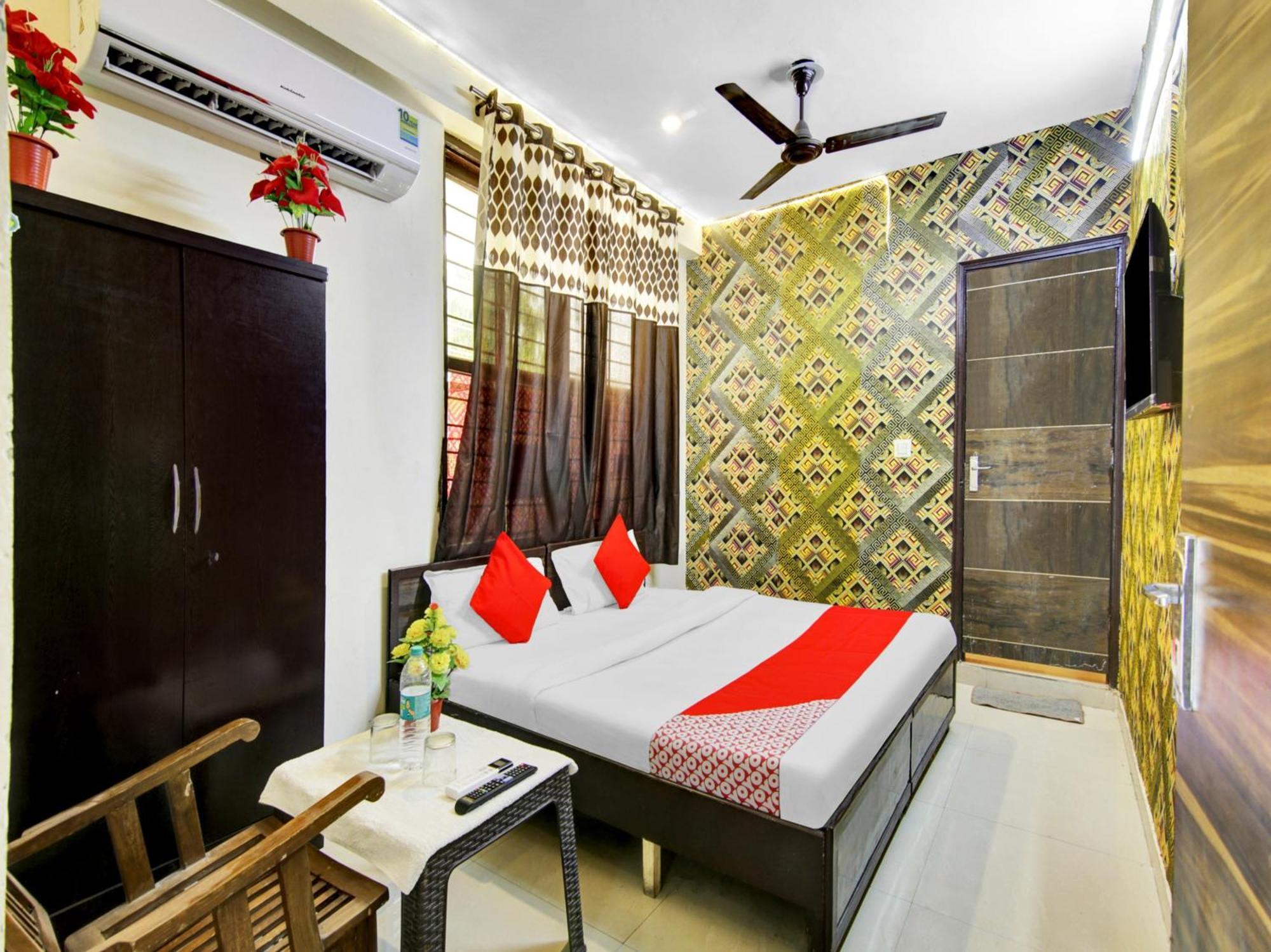 Hotel O Kailash Inn Neu-Delhi Exterior foto